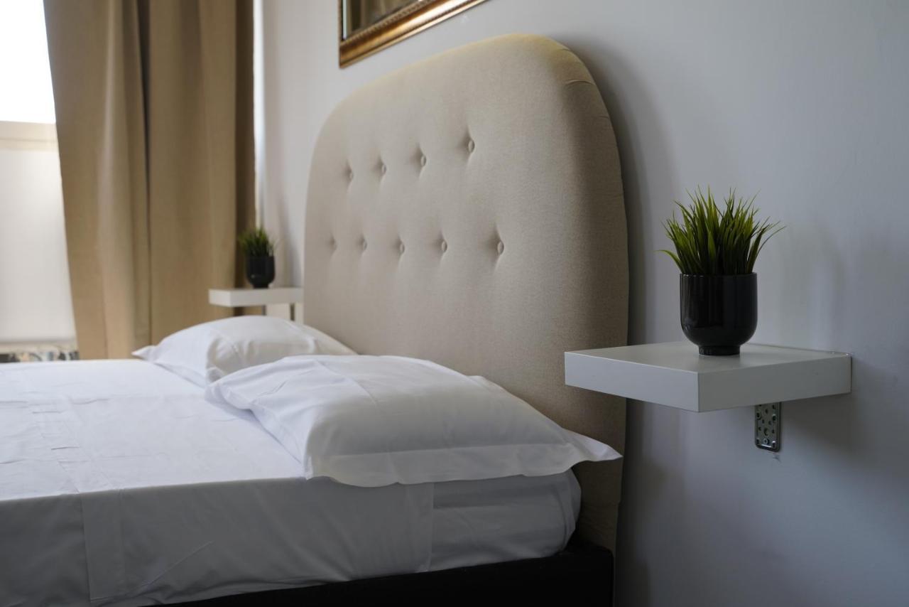 Airport Suite Катания Экстерьер фото